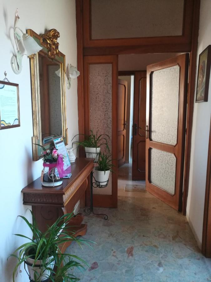 La Terrazza Apartment Чиуси Екстериор снимка