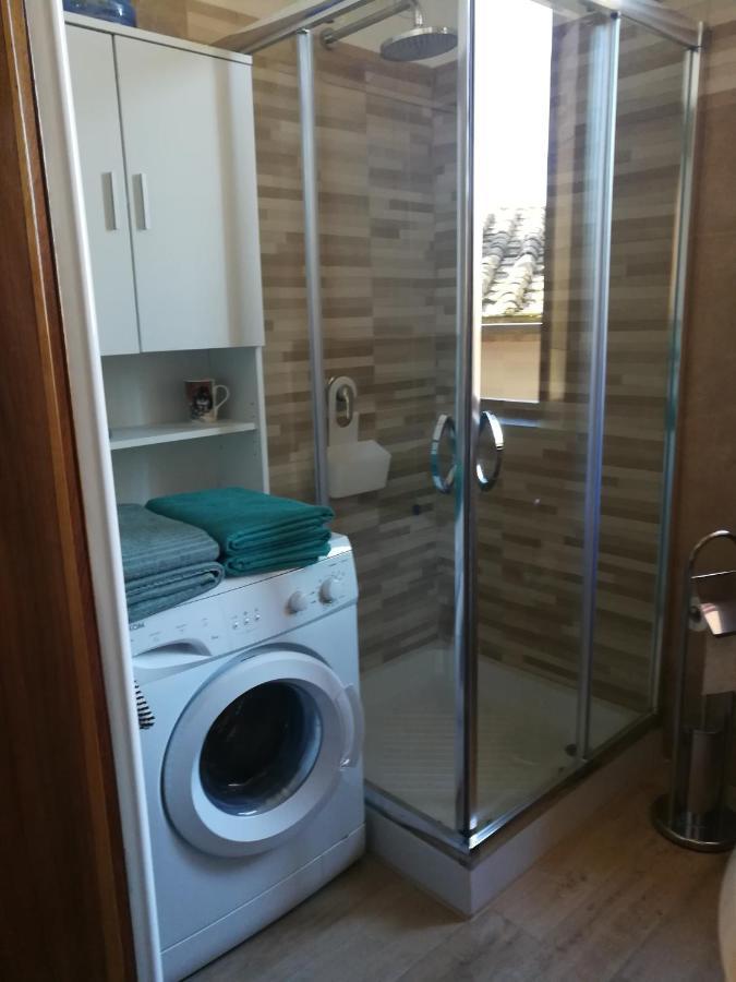 La Terrazza Apartment Чиуси Екстериор снимка