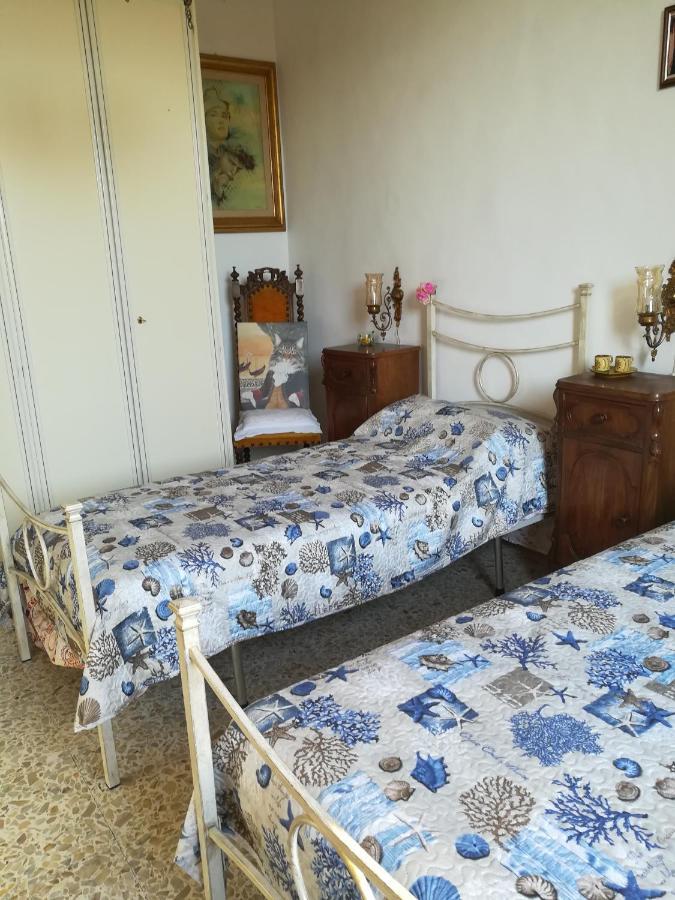 La Terrazza Apartment Чиуси Екстериор снимка
